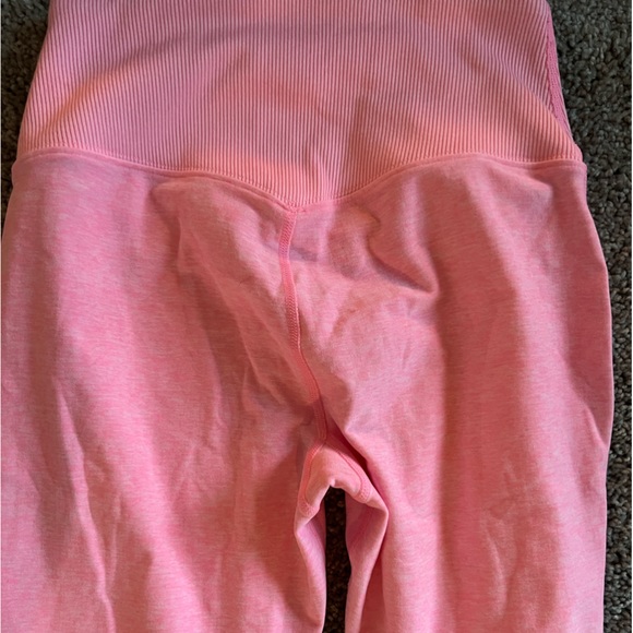 Alo Yoga Leggings - Picture 3 of 6